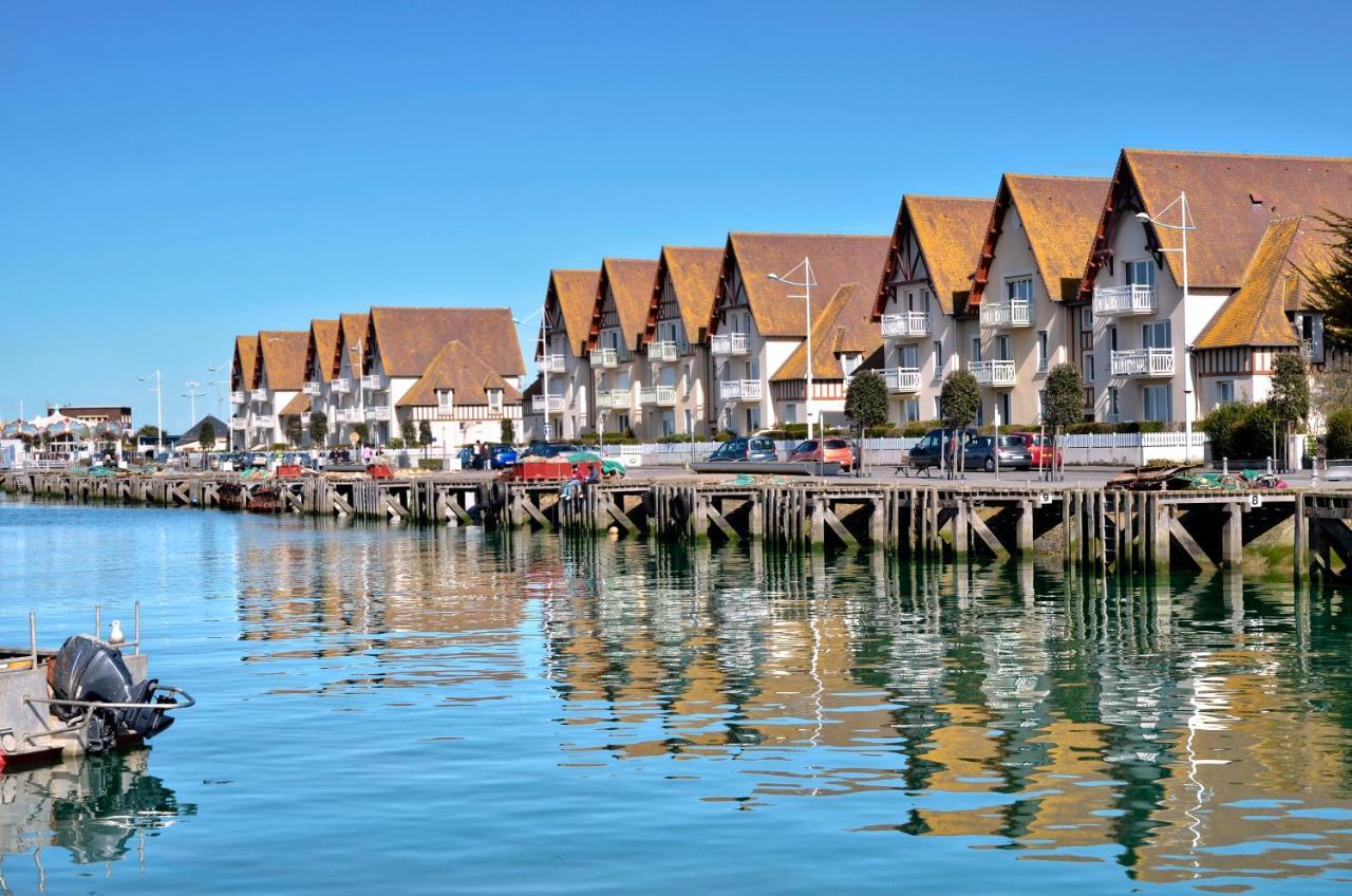Appartement Spacieux Avec Balcon - A 50M De La Plage Courseulles-sur-Mer Exterior photo