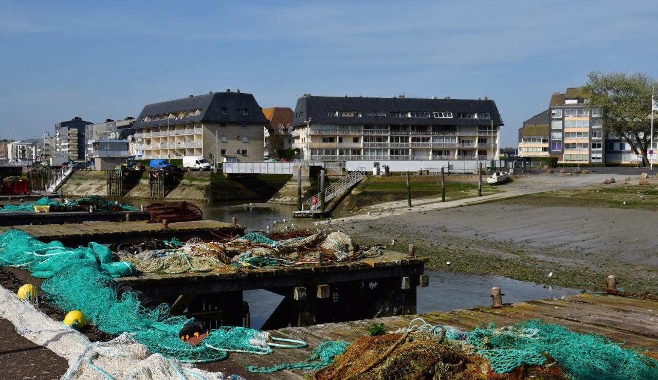 Appartement Spacieux Avec Balcon - A 50M De La Plage Courseulles-sur-Mer Exterior photo